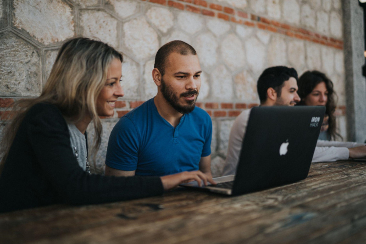 Ironhack lance une formation de Développeur Web en alternance