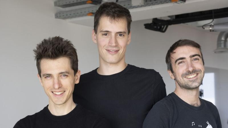 Logo de la startup La discrète Mistral ai annonce une levée de fonds de 105 Millions d'euros pour devenir le ChatGPT européen