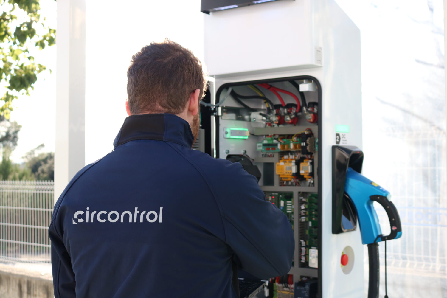 Circontrol enrichit son offre pour optimiser la gestion des bornes de recharge VE