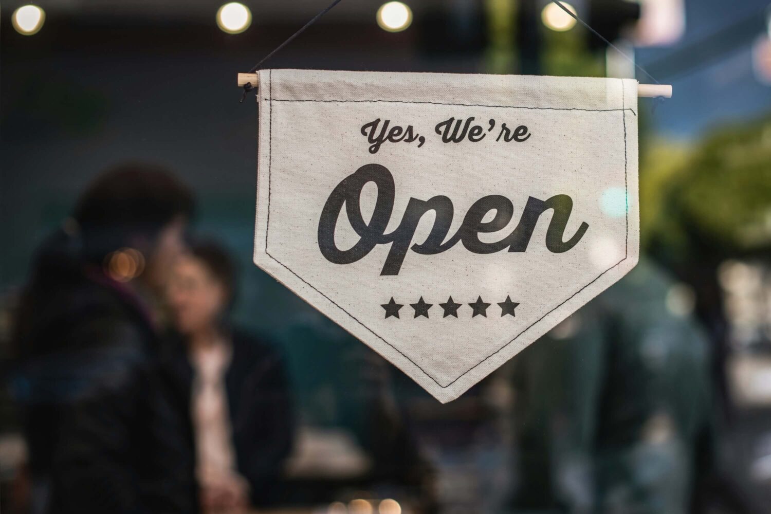 Logo de la startup La franchise : entreprendre en réseau, sans jouer solo (et sans se raconter d’histoires)