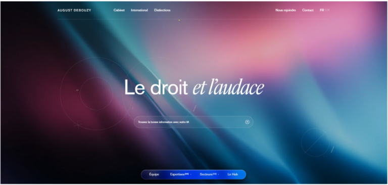 August Debouzy lance un site avec IA conversationnelle
