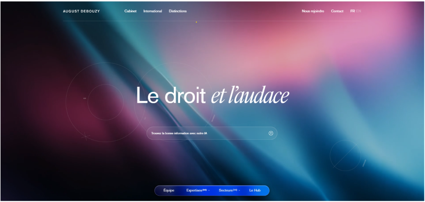 August Debouzy lance un site avec IA conversationnelle