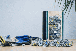 ISOGANTS transforme les gants de chantier usagés en fibre pour l’isolation